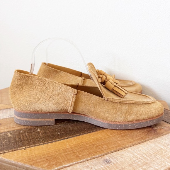 U-DOT Leather Tassel Loafers - Picture 4 of 10